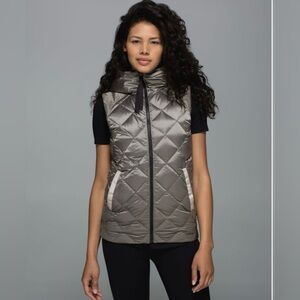 Lululemon The Fluffiest Vest
Cashew / Coast Camo Butter Pink Multi